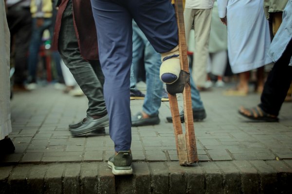 Quels sont les avantages des festivals de musique locale pour la culture et l'économie de la région?