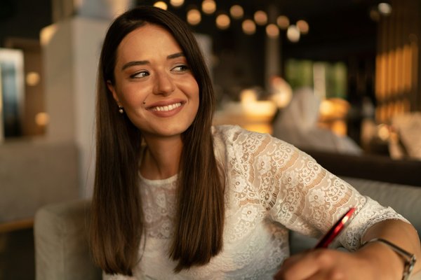 Comment devenir un au pair : astuces pour réussir votre expérience